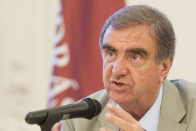 Prof. Dr. Hanns H. Seidler Die Rolle des Kanzlers im Hochschulwesen - Erfahrungen und Perspektiven aus Deutschland und Podiumsdiskussion, 24.04.2013