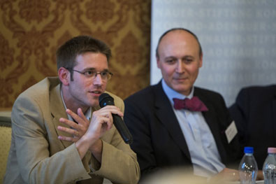 Dr. András Hettyey ( Ungarisches Institut für Internationale Beziehungen )
