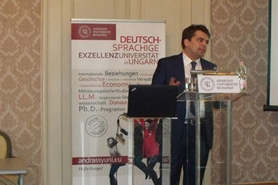 Dr. Holger Greve