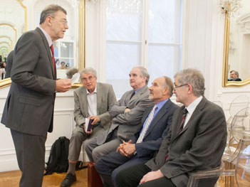 Prof. Dr. Hanns H. Seidler Die Rolle des Kanzlers im Hochschulwesen - Erfahrungen und Perspektiven aus Deutschland und Podiumsdiskussion, 24.04.2013