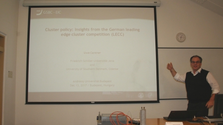 Cluster policy: Insights from the German leading edge cluster competition