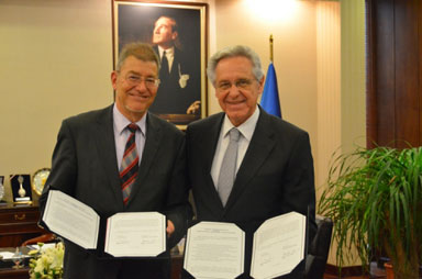 Memorandum of Understanding zwischen der Ankara Üniversitesi und der AUB