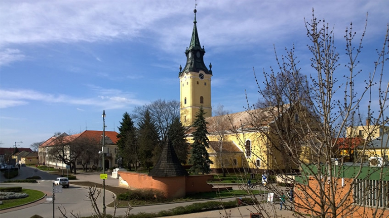 Die Entwicklung von Deutschnationalismus und Nationalsozialismus in Verbindung mit evangelischer Kirche und evangelischem Schulwesen im mitteleuropäischen Grenzraum am Fallbeispiel der Familie Beyer (19./20. Jhdt.)